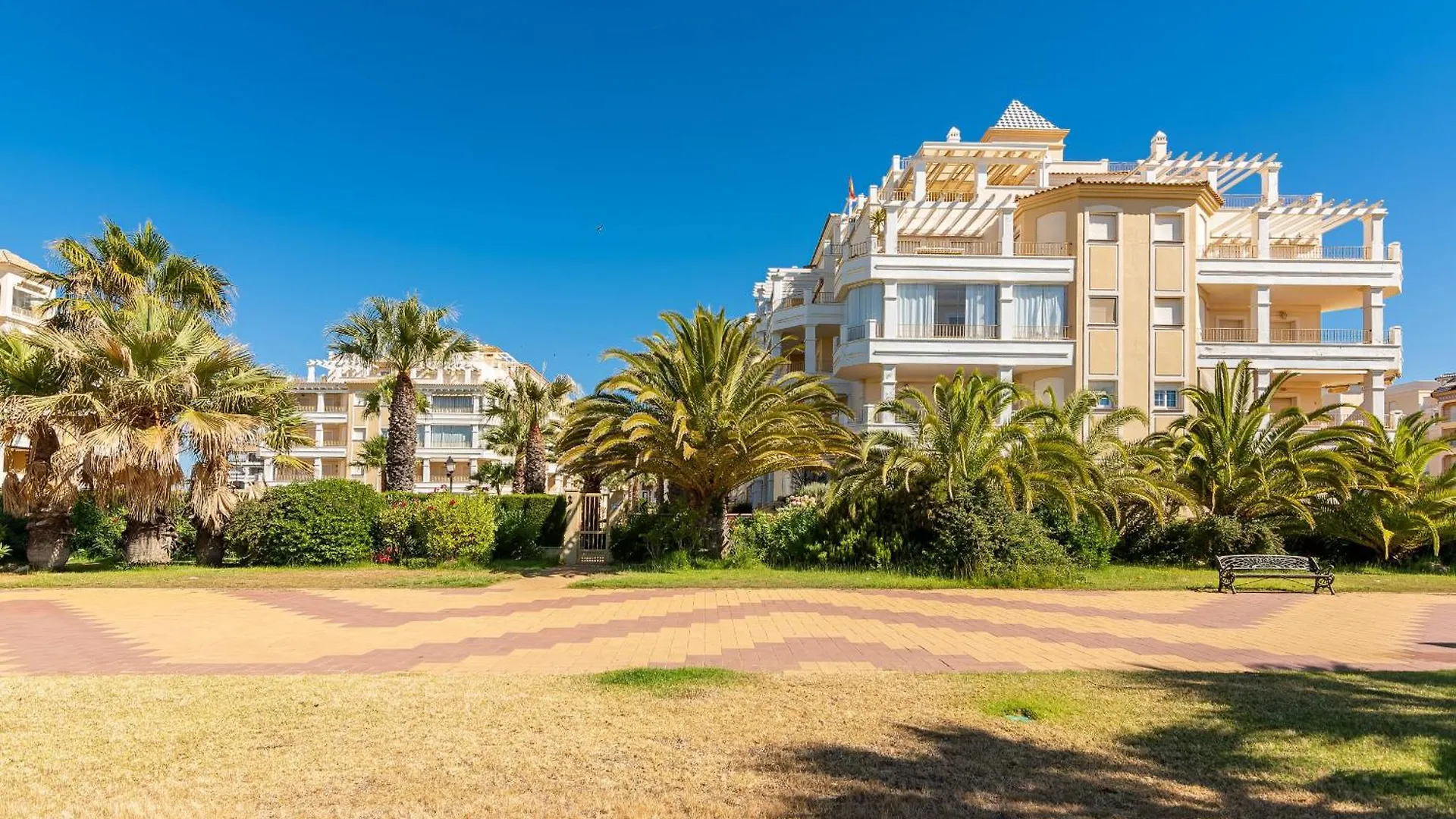 Apartment Las Dunas - Playa Punta Del Moral Plhd141P160 Spain